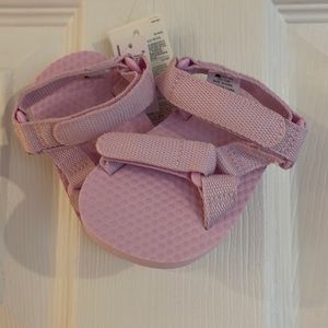 Baby Gap 3-6 months pink sandals, new with tags